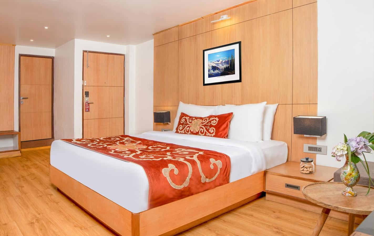 Summit Swiss Heritage Resort & Spa Darjeeling  Extérieur photo